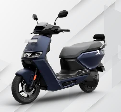 Ather Rizta S Launched With a 3.7 kWh Battery Pack, Carries a Price Tag Of ₹1.37 lakh.