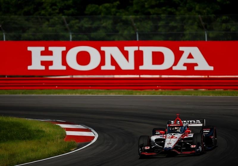 Scott Dixon wins at Mid-Ohio